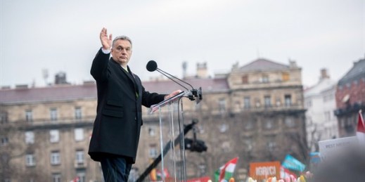 Prime Minister Viktor Orban addresses the crowd celebrating Hungary’s national day, in front of the parliament building, Budapest, March 15, 2018 (MTI photo by Tamas Soki via AP).