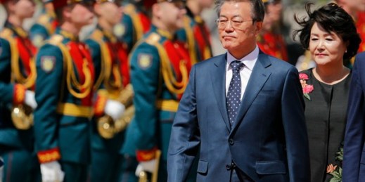 South Korean President Moon Jae-in and his wife, Kim Jung-sook, review an honor guard, Moscow, Russia, June 21, 2018 (AP photo by Alexander Zemlianichenko).