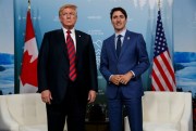 U.S. President Donald Trump and Canadian Prime Minister Justin Trudeau at the G-7 summit, Charlevoix, June 8, 2018 (AP photo by Evan Vucci).