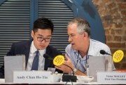 The Financial Times Asia news editor, Victor Mallet, right, and Andy Chan, founder of the Hong Kong National Party, during a luncheon at the Foreign Correspondents Club in Hong Kong, Aug. 14, 2018 (AP photo).