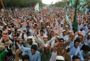 A rally organized in support of Saudi Arabia after lawmakers voted to support Riyadh in case of any threat to its territorial integrity, Karachi, Pakistan, May 8, 2015 (AP photo by Fareed Khan).