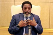 Congolese President Joseph Kabila speaks during an interview with foreign journalists, Kinshasa, Dec. 9, 2018 (AP photo by John Bompengo).