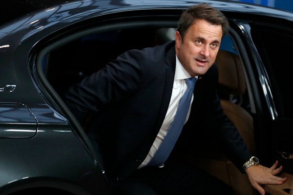 Luxembourg’s prime minister, Xavier Bettel, arrives for an EU summit in Brussels, Dec. 14, 2018 (AP photo by Alastair Grant).