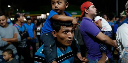 Honduran migrants en route to Mexico gather in a park in Tecun Uman, Guatemala, Jan. 17, 2019 (AP photo by Moises Castillo).