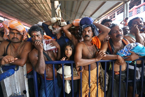 Devotees wait to worship at the Sabarimala temple, one of the world’s largest Hindu pilgrimage sites, in Kerala state, India, Nov. 5, 2018 (AP photo by Manish Swarup).