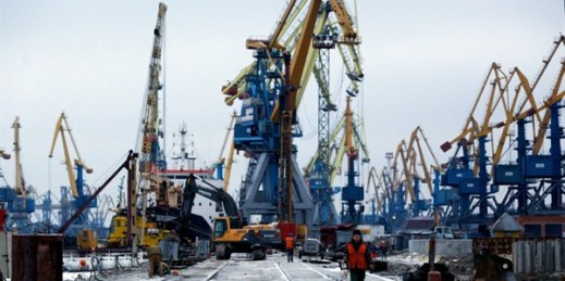 The trade port in Mariupol, eastern Ukraine, Dec. 2, 2018 (AP photo by Efrem Lukatsky).