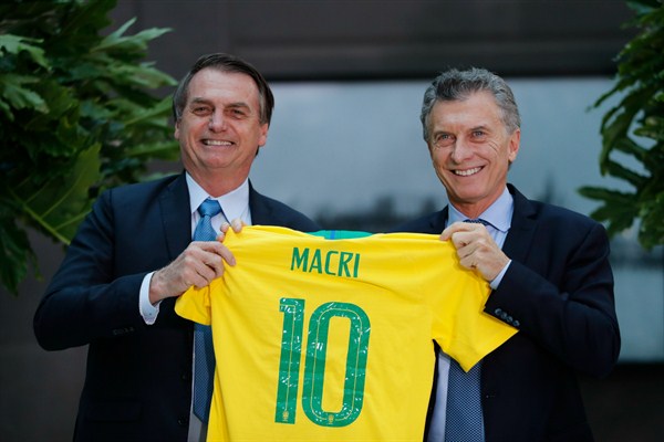 Bolsonaro and Macri Look for Better Ties to Distract From Their Domestic Troubles