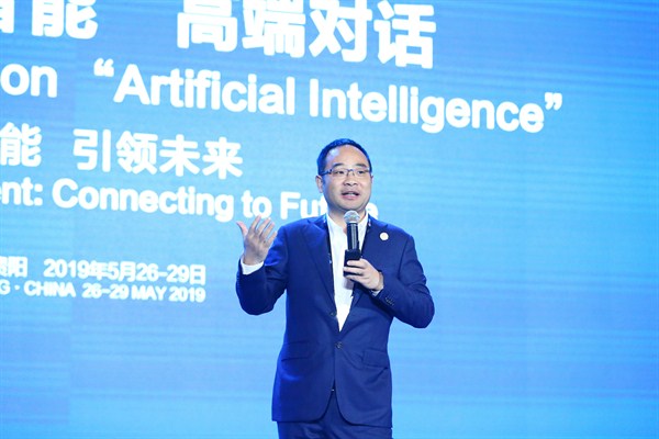 Zheng Yelai, the president of Huawei cloud BU, during the High-level Dialogue on Artificial Intelligence forum at the China International Big Data Industry Expo 2019, in Guiyang, China, May 27, 2019 (Imaginechina photo Zhui Ying via AP).