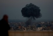 Smoke rises from an explosion after an Israeli airstrike in Gaza City, May 5, 2019 (AP photo by Hatem Moussa).