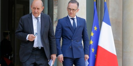 French Foreign Minister Jean-Yves Le Drian, left, and his German counterpart, Heiko Maas, arrive at a news conference at the Elysee Palace in Paris, June 19, 2019 (AP photo by Michel Euler).