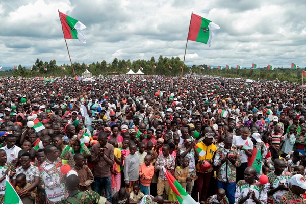 Supporters of the ruling party gather for the start of the election campaign, Bugendana, Burundi (AP photo by Berthier Mugiraneza).