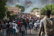 Protesters demanding President Ibrahim Boubacar Keita’s resignation in Bamako, Mali, June 19, 2020 (AP photo by Baba Ahmed).