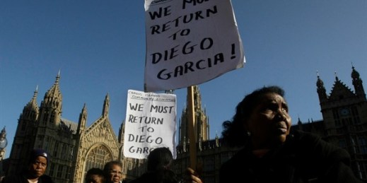 People protest outside Parliament after a court ruling deciding Chagossians were not allowed to return to their homeland, London, Oct. 22, 2008 (AP photo by Matt Dunham).