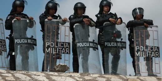 Mexican National Guard troops stand guard at Las Pilas dam in Camargo, Mexico, Sept. 10, 2020 (AP photo by Christian Chavez).