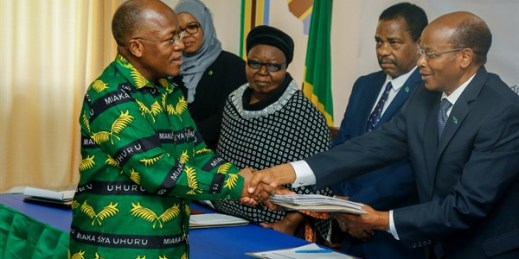 President John Magufuli hands in his nomination form to the chairman of the National Electoral Commission, in Dodoma, Tanzania, Aug. 25, 2020 (AP photo).