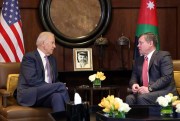 Jordan’s King Abdullah II, right, meets with then-Vice President Joe Biden at the Husseiniya Palace in Amman, Jordan, March 10, 2016 (AP photo by Raad Adayleh).