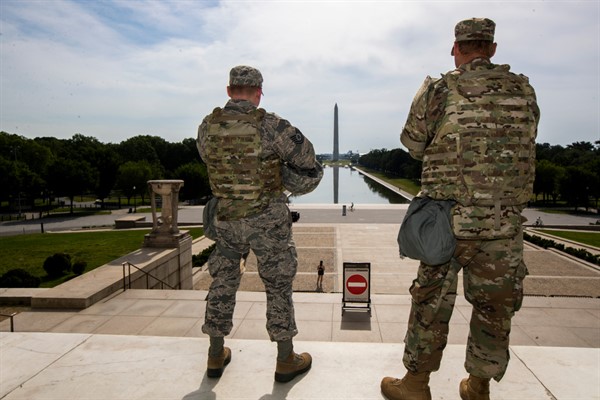 Members of the District of Columbia Army National Guard at the Lincoln Memorial in Washington, June 3, 2020 (AP photo by Manuel Balce Ceneta).