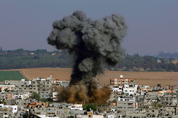 Smoke rises after an Israeli airstrike in Gaza City, May 11, 2021 (AP photo by Hatem Moussa).