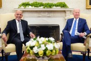 President Joe Biden, right, meets with former Afghan President Ashraf Ghani, left, in the Oval Office of the White House in Washington, June 25, 2021 (AP photo by Susan Walsh).
