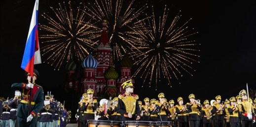A military band performs during the Spasskaya Tower International Military Music Festival in Red Square, Moscow, Aug. 31, 2021 (AP photo by Pavel Golovkin).