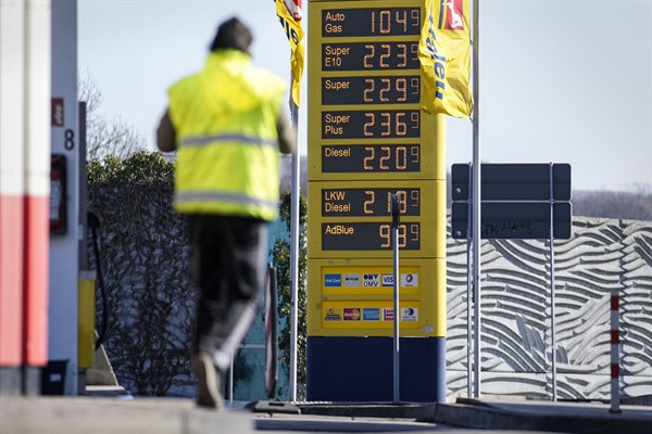 A gas station shows record fuel prices in Gelsenkirchen, Germany, March 7, 2022 (AP photo by Martin Meissner).