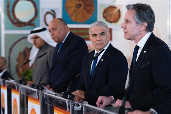 The foreign ministers of Bahrain, Egypt and Israel listen as U.S. Secretary of State Antony Blinken speaks during a news conference, Sde Boker, Israel, March 28, 2022 (AP photo by Jacquelyn Martin).