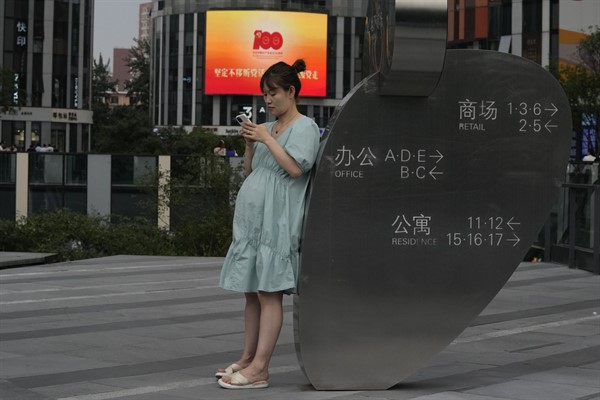 The End of Roe v. Wade Has Parallels to China’s One Child Policy