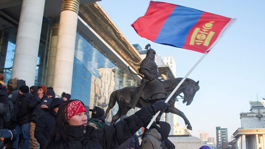 Mongolia’s Protests Have Faded. The Problems Fueling Them Haven’t
