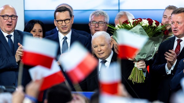 PiS party leader Jaroslaw Kaczynski and Polish Prime Minister Mateusz Morawiecki