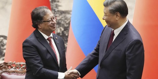 Chinese President Xi Jinping and Colombian President Gustavo Petro.